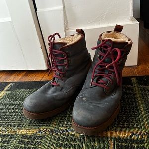 Limited Edition Starwars Uggs sz 10.5